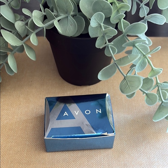 Vintage Avon Moonstone Style Tennis Bracelet June Birthstone Silver Tone NIB B32 - Picture 13 of 14